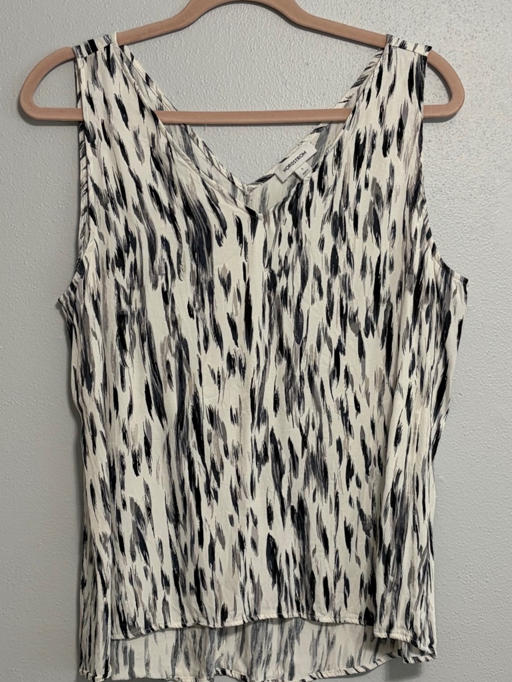 Nordstrom Black White Print V-Neck Sleeveless Blouse L